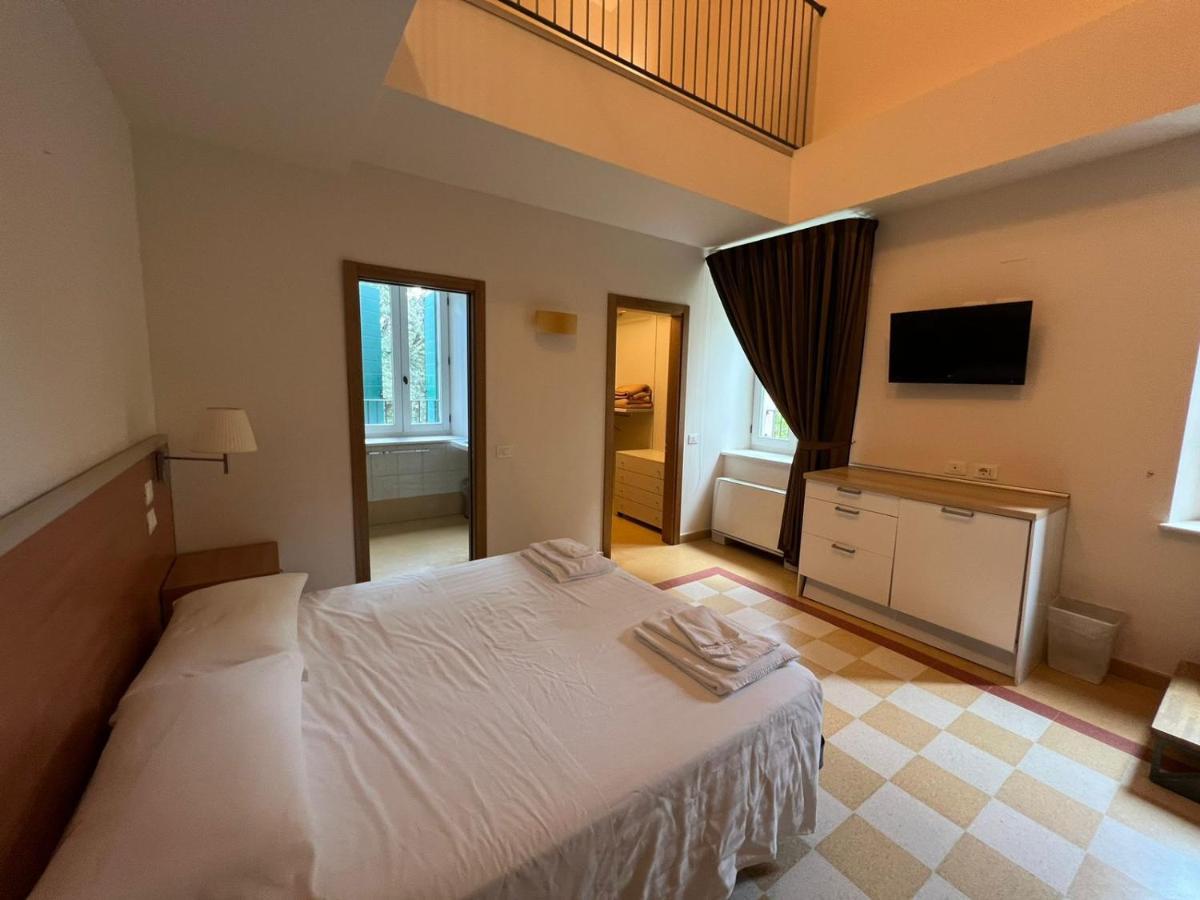 Domus Stella Maris - Casa Per Ferie Hotel Анкона Екстериор снимка