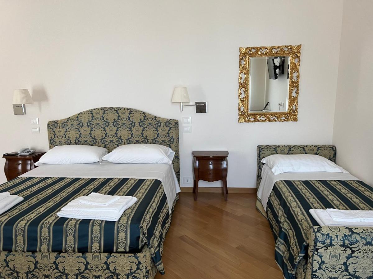 Domus Stella Maris - Casa Per Ferie Hotel Анкона Екстериор снимка
