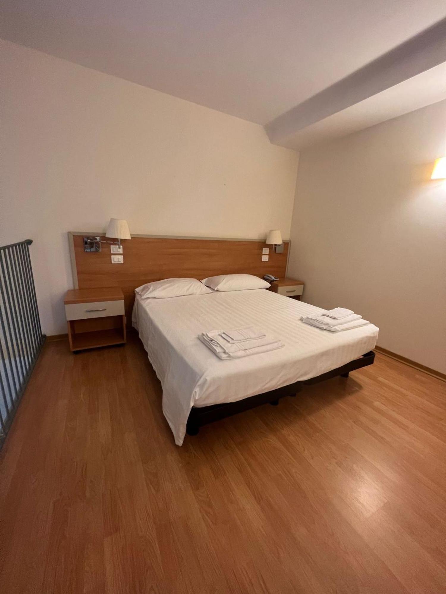 Domus Stella Maris - Casa Per Ferie Hotel Анкона Екстериор снимка