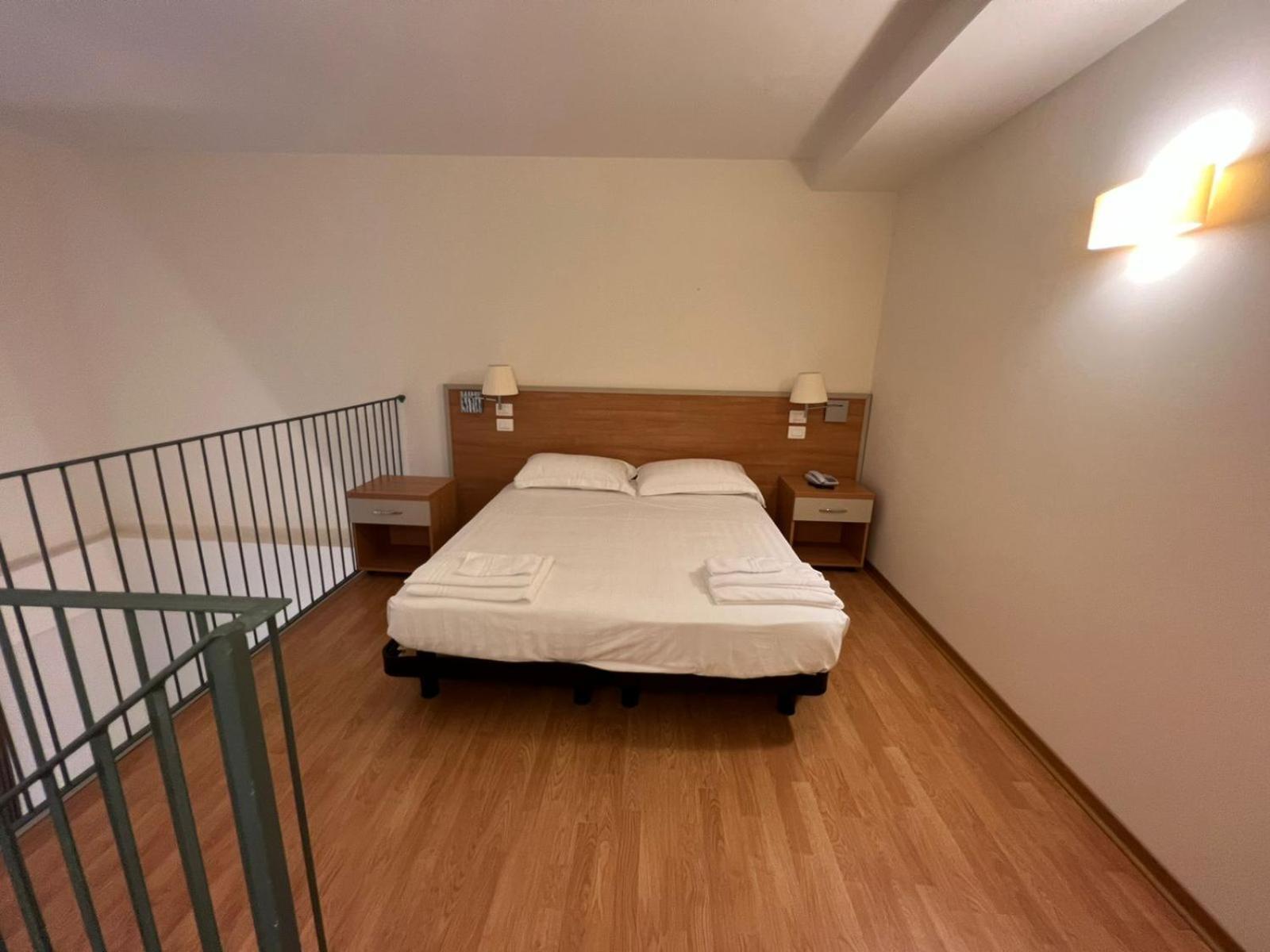 Domus Stella Maris - Casa Per Ferie Hotel Анкона Екстериор снимка